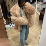 Manteau fourrure mongolienne rose