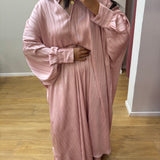 Ensemble chemise longue et pantalon en satin [ rose ]