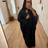 Robe en satin bleue marine