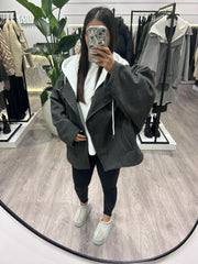 Manteau oversize à capuche intégrée [ gris foncé ]