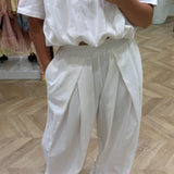 Ensemble White