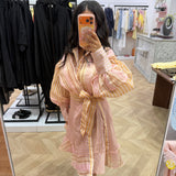 Robe mi longue à rayures